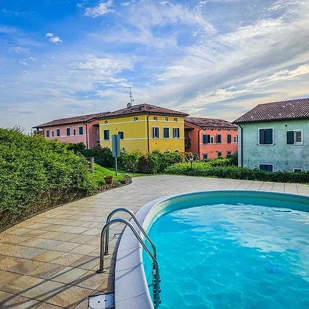 Appartement 10 Minuti Da Gardaland Con Piscina E Giardino Salionze