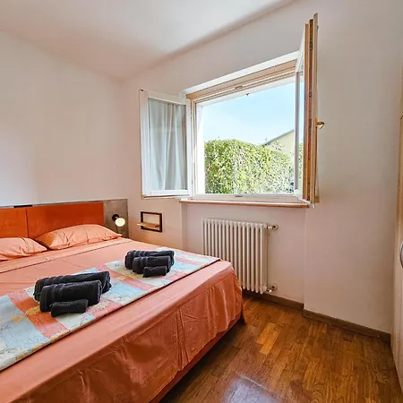 10 Minuti Da Gardaland Con Piscina E Giardino * Salionze