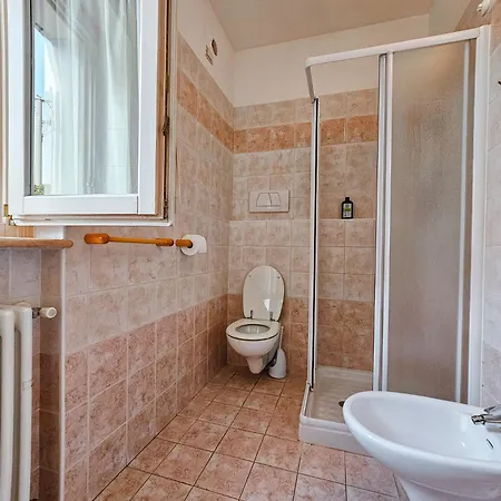 Apartman 10 Minuti Da Gardaland Con Piscina E Giardino