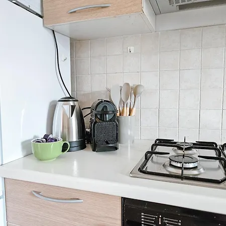 10 Minuti Da Gardaland Con Piscina E Giardino Lägenhet *